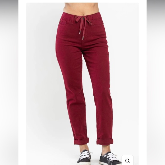 Judy Blue Running Errands High-Rise Denim Joggers - Cabernet - Size 11/30 - Picture 2 of 6